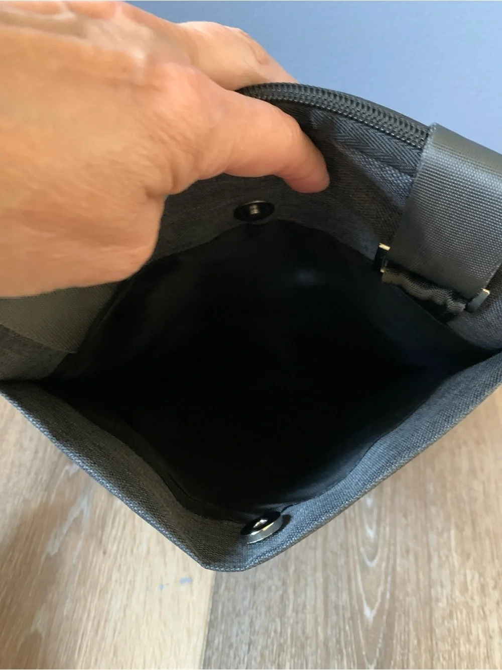 BMW Supplier Diversity XChange messenger bag, laptop bag Only stored, never used